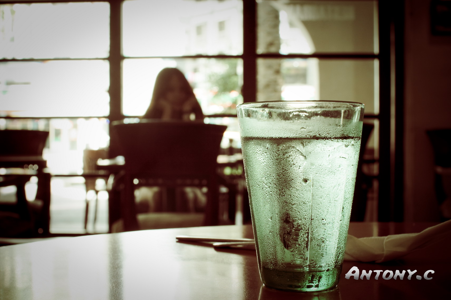 http://i.dcview.tw/gallery/201010/a68f27f0116f00fe9d8bac2500cf769c.jpg