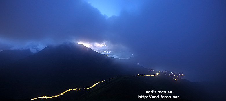 http://i.dcview.tw/gallery/201010/ab09e847e8265a417eb55bce0b61438c.jpg