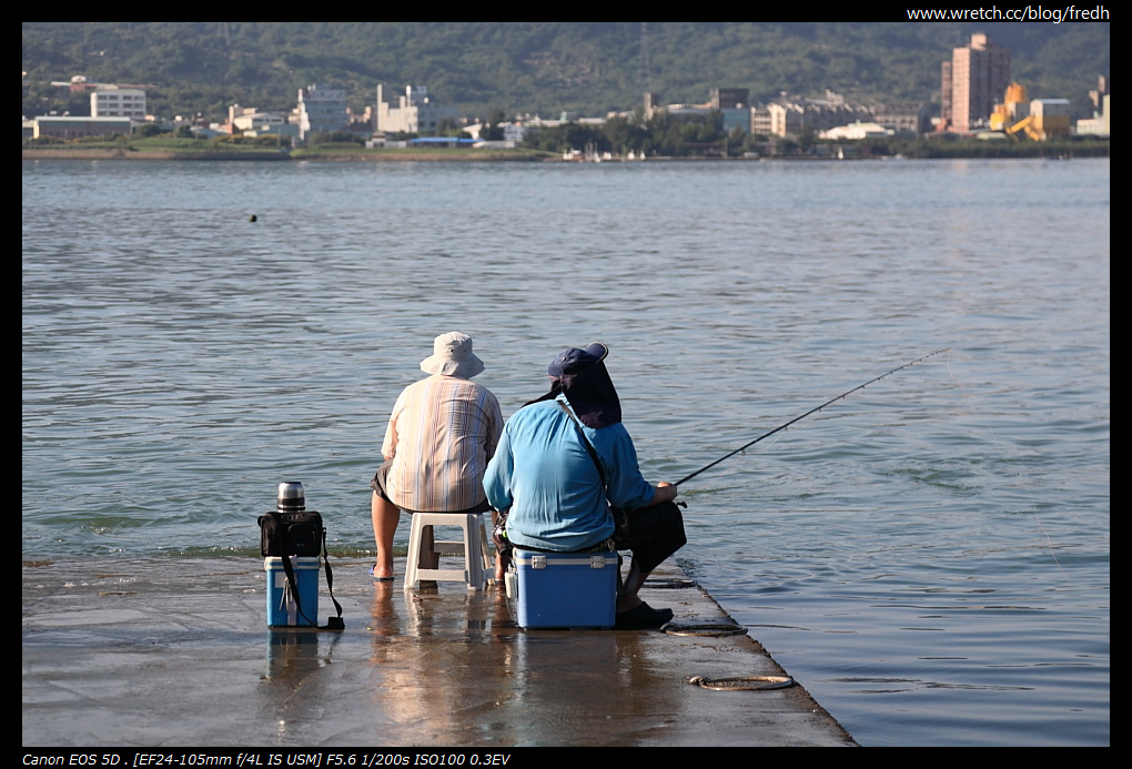 http://i.dcview.tw/gallery/201010/baefd845f55b11726879c198caa153b5.jpg