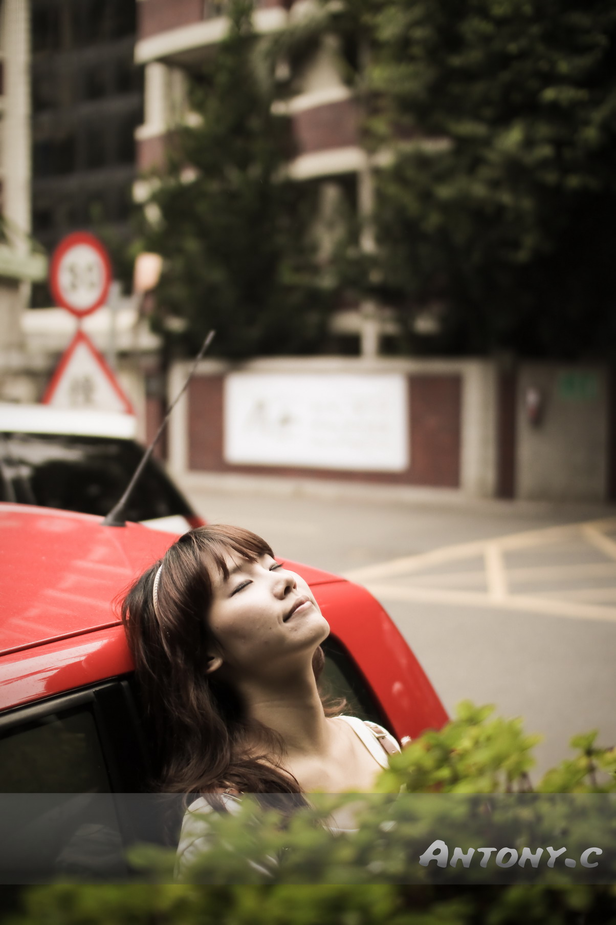 http://i.dcview.tw/gallery/201010/c35f6ab954f810643da42ae23944f5e3.jpg