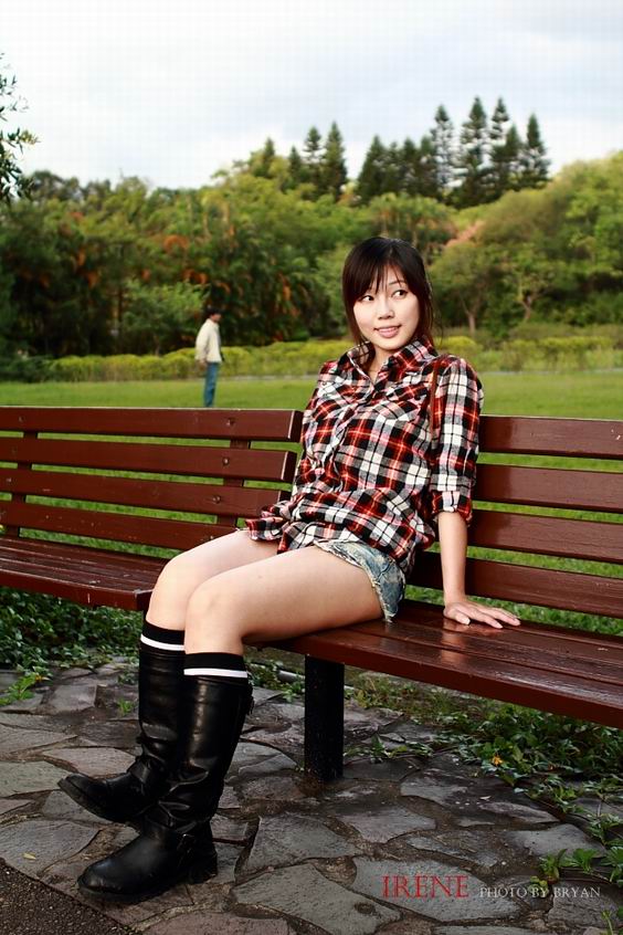 http://i.dcview.tw/gallery/201011/5439928a98df8d89493d303258f648dd.jpg