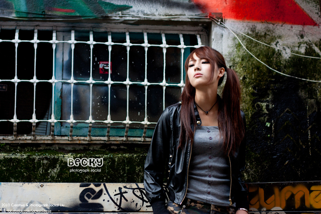 http://i.dcview.tw/gallery/201011/6b3fcfc03822760682722367f182fcf0.jpg