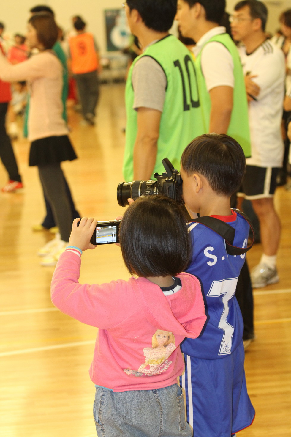 http://i.dcview.tw/gallery/201011/7790a300689370161640a7fba6c494f1.jpg