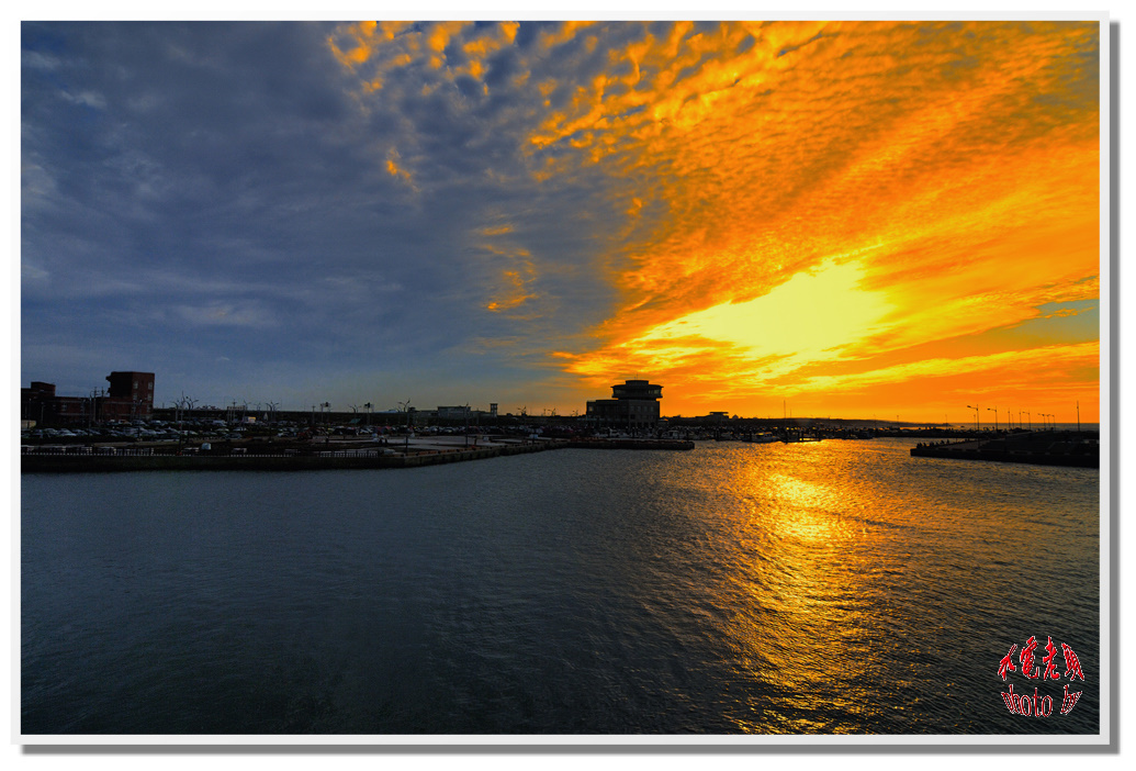 http://i.dcview.tw/gallery/201011/987a27d1f011a725870aae39c1eb156e.jpg