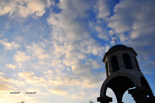 http://i.dcview.tw/gallery/201011/ac7b83aed098a8714a5f5cd800ec403e.jpg