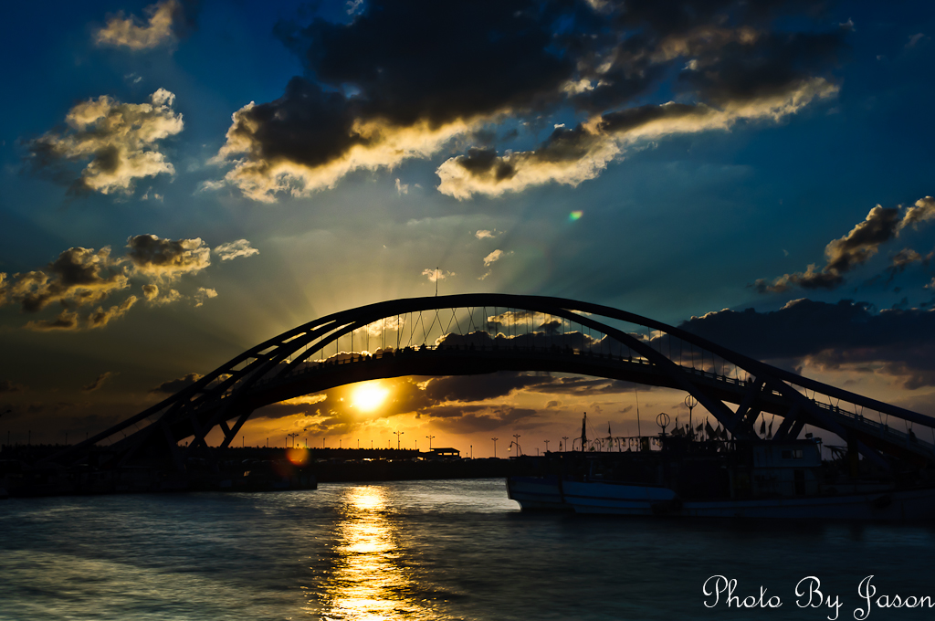 http://i.dcview.tw/gallery/201011/b100814269f0a8e8f2a8e0b8b162d5f7.jpg