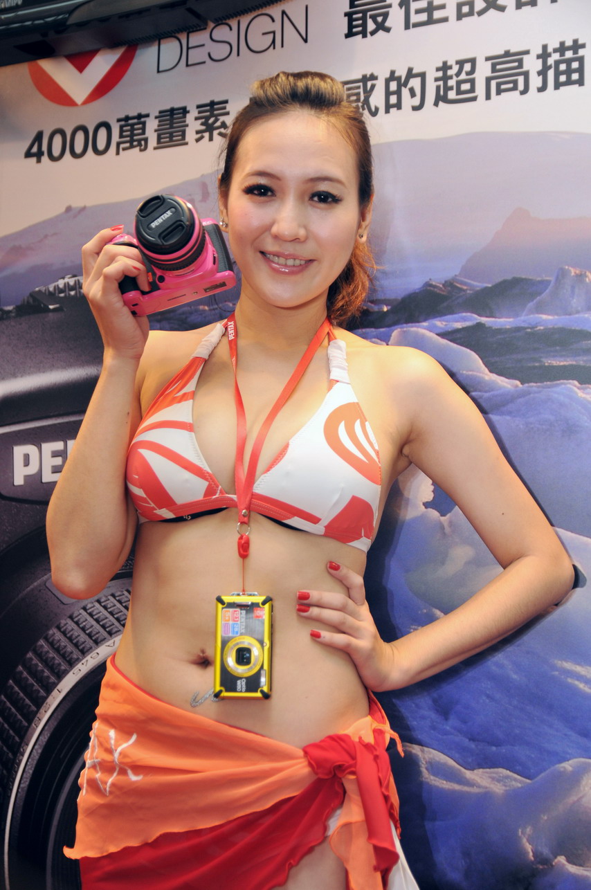 http://i.dcview.tw/gallery/201011/e864c40050c45817788529767c29162b.jpg