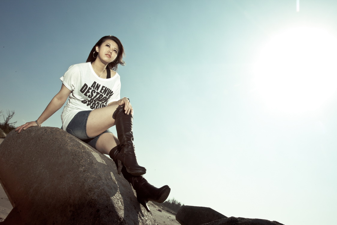 http://i.dcview.tw/gallery/201012/3352523509d1ab30144dc26c317e20de.jpg