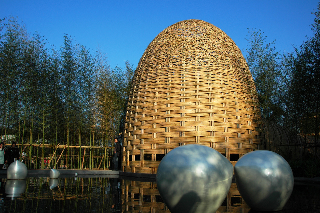 http://i.dcview.tw/gallery/201012/57a9574789d64f6ff7ef5fe110b39694.jpg