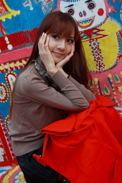 http://i.dcview.tw/gallery/201012/600d1321e0c7a3cdde5217c5b8c6903c.jpg