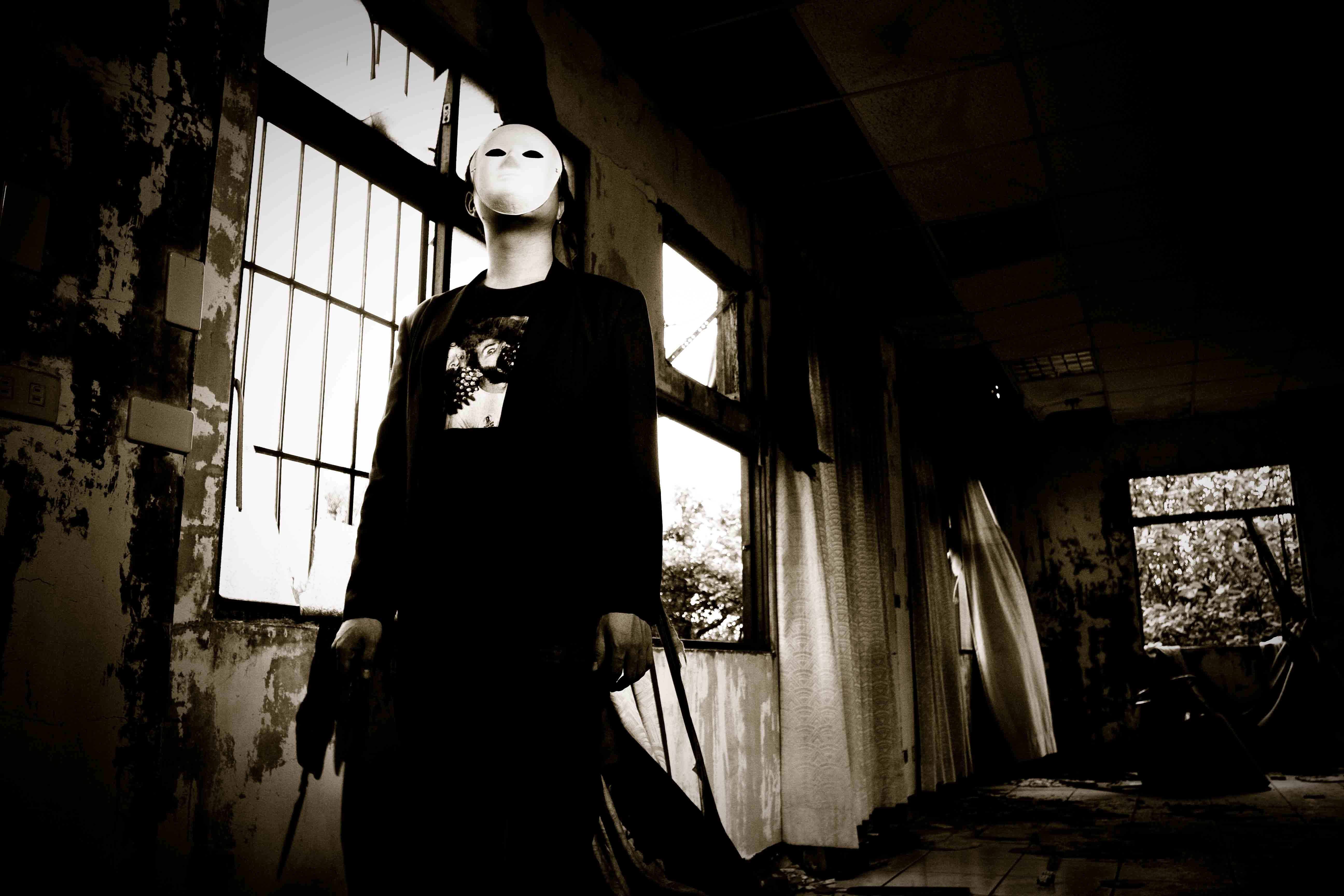 http://i.dcview.tw/gallery/201012/6c9d9edcee3e07764f4e4e26cf73c681.jpg