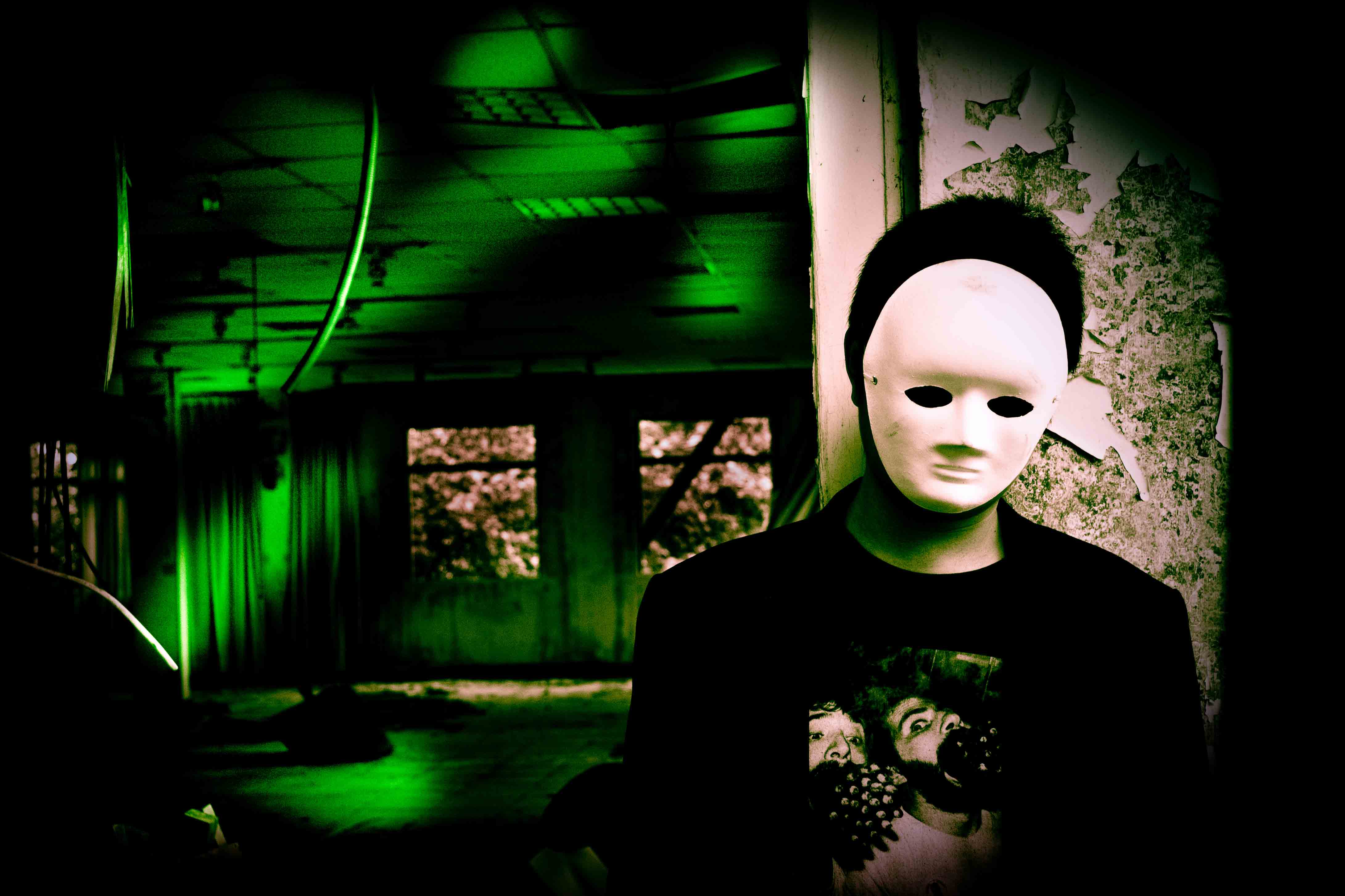 http://i.dcview.tw/gallery/201012/7a9af7e5cac270d65b294e590d6370b2.jpg