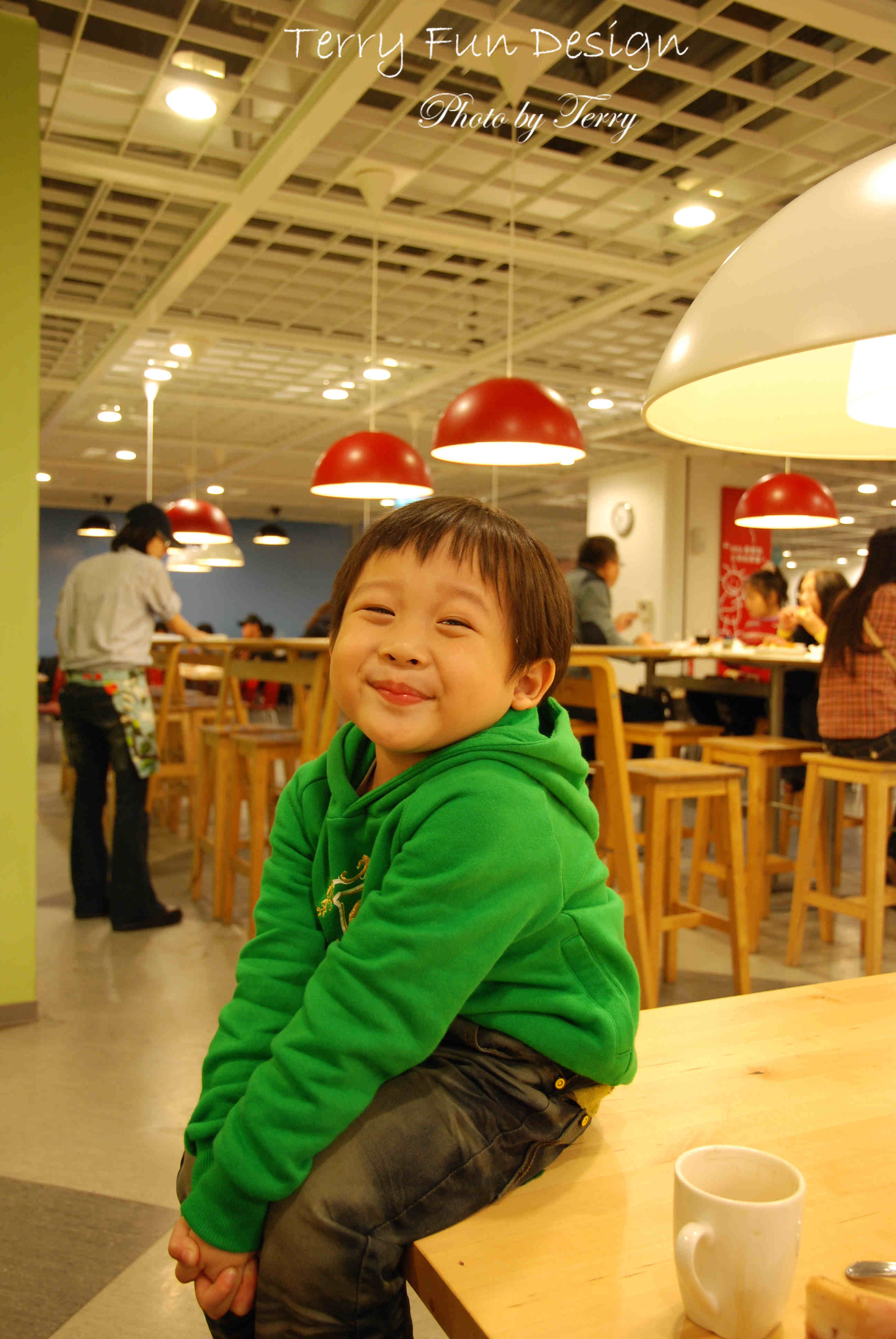 http://i.dcview.tw/gallery/201012/7faf9377cbea8df5a1071973632bb804.jpg