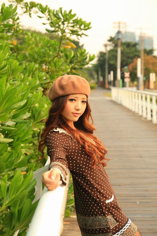 http://i.dcview.tw/gallery/201012/8f8d8e6a10e77962a354a077f5def5b6.jpg