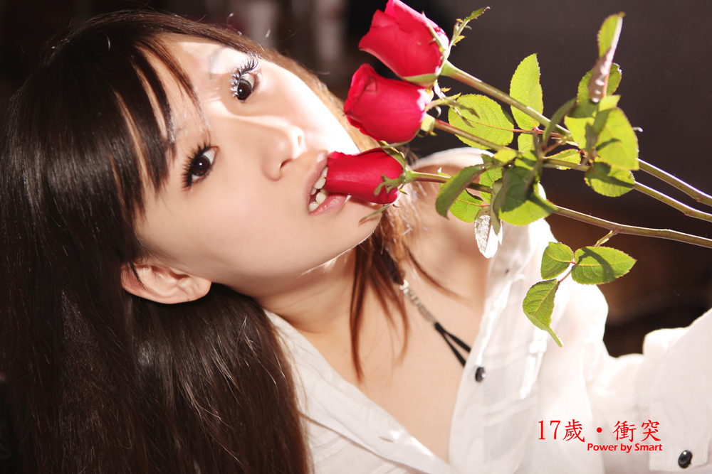 http://i.dcview.tw/gallery/201012/c4c8aac18ecaea40655f47adda3c0a4f.jpg