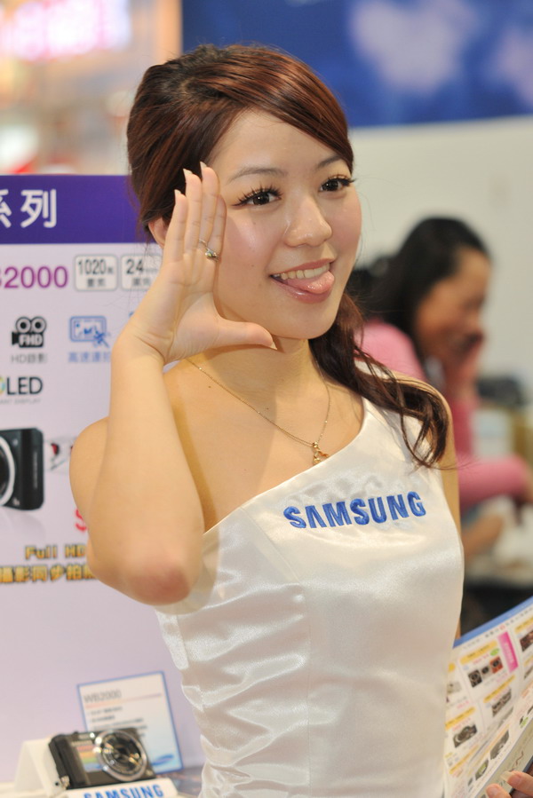 http://i.dcview.tw/gallery/201012/d23fa1a2e7cb294e68b9e6e9cd6bd36e.jpg