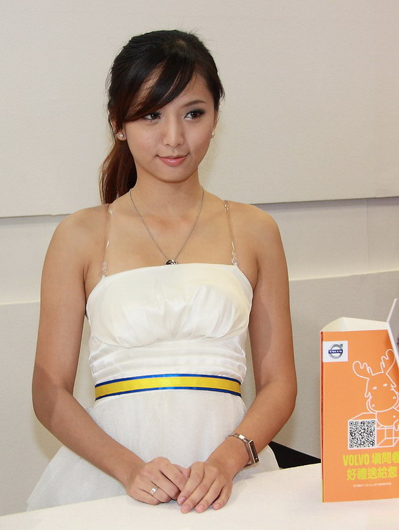 http://i.dcview.tw/gallery/201101/3fb1cd17250f1c59fe1b1b404da6d9e1.jpg