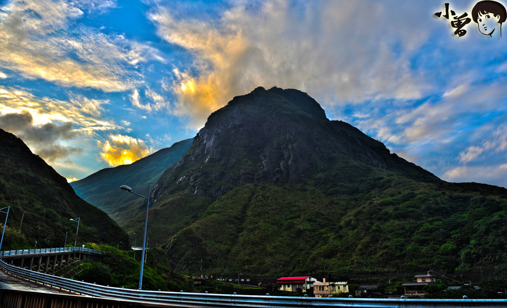 http://i.dcview.tw/gallery/201101/52703eeaa56162481e372b4a35aff9f3.jpg