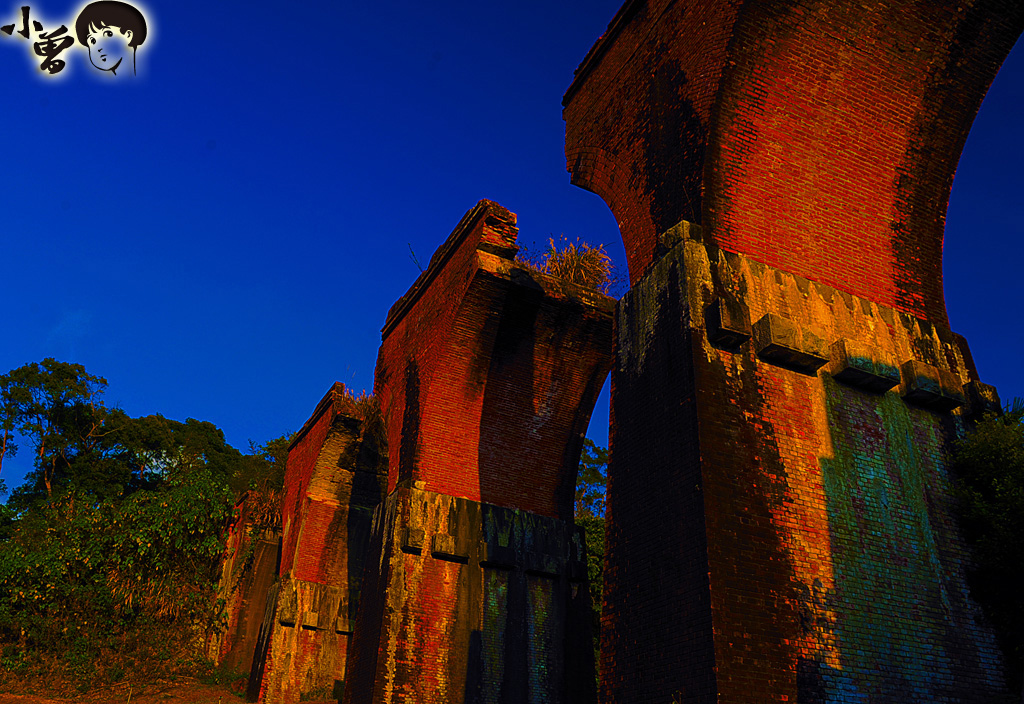 http://i.dcview.tw/gallery/201101/5838cfdecb3564f13f8b0dd502707930.jpg