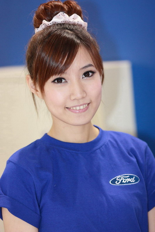 http://i.dcview.tw/gallery/201101/75d9ec1c79173fef55cb66ebadcadf57.jpg