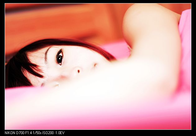 http://i.dcview.tw/gallery/201101/b0f49951451e341890198322beeaeadd.jpg