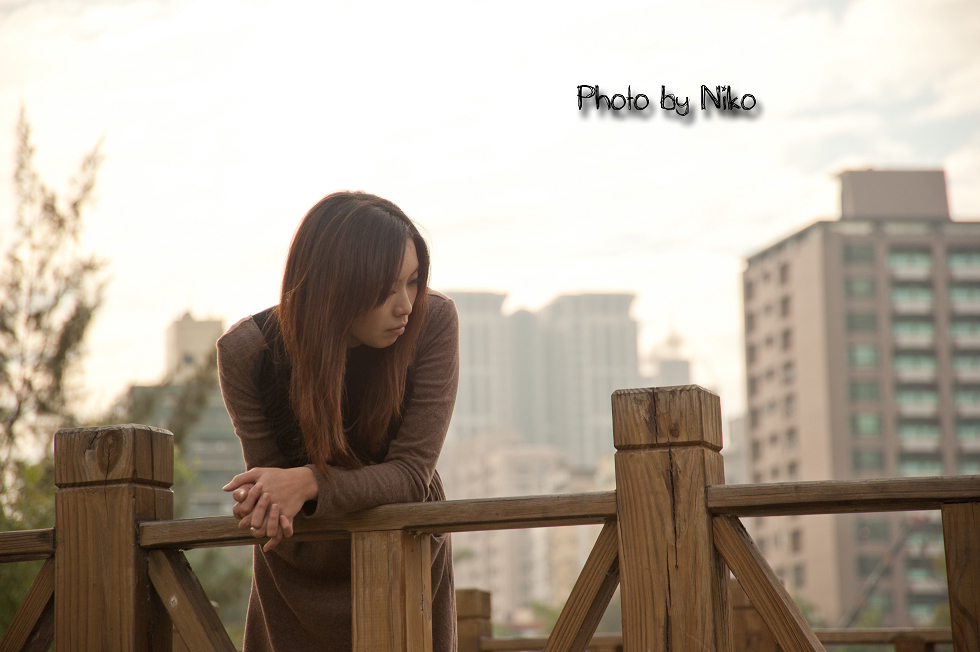http://i.dcview.tw/gallery/201101/b51d3054cf147866d224bc77c3283f9a.jpg