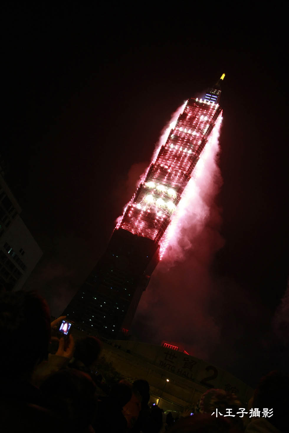 http://i.dcview.tw/gallery/201101/c2aa1f15dddaedb41bc06529b09d1729.jpg