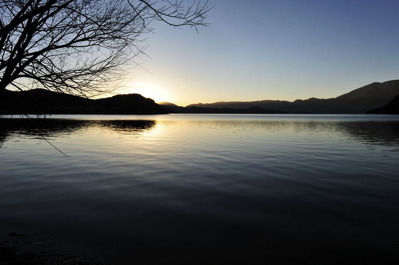 http://i.dcview.tw/gallery/201102/0badbdcca618e3a6c7e10c68406392e3.jpg