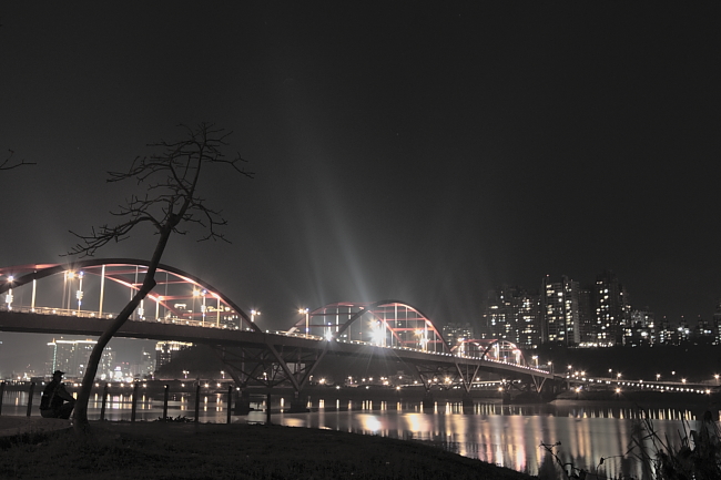 http://i.dcview.tw/gallery/201102/11549205027e31669f37987734e4bc1c.jpg