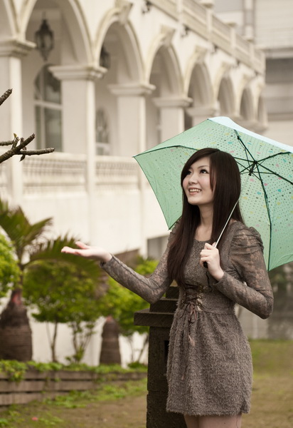 http://i.dcview.tw/gallery/201102/7fa885a0bf13949e6bfa52dfcef4b98e.jpg