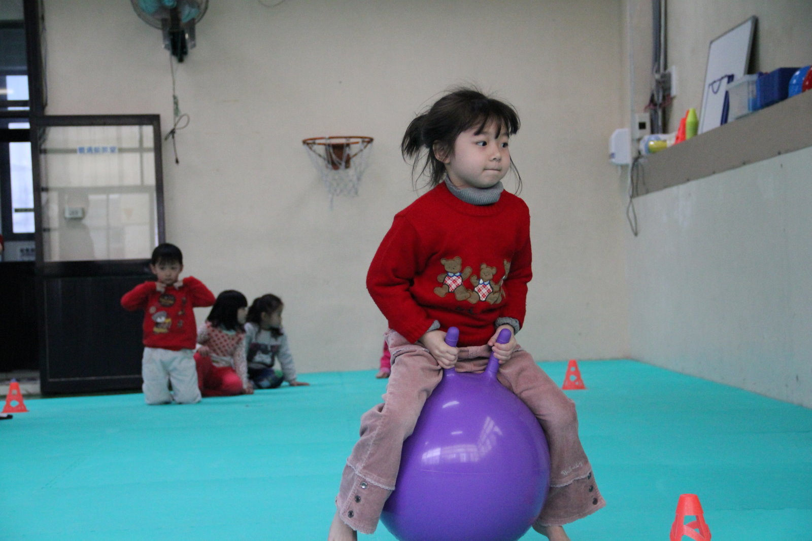 http://i.dcview.tw/gallery/201102/82262a0f98ce742d3dc6f9f88a06e3eb.jpg