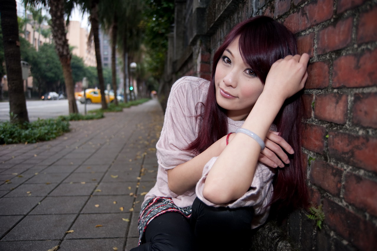 http://i.dcview.tw/gallery/201102/8d23839efe4cb3cc6f6027e9c2a390cf.jpg