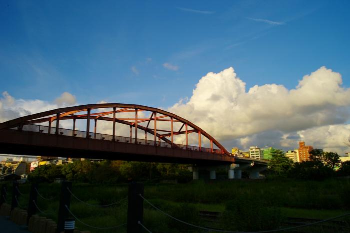 http://i.dcview.tw/gallery/201102/9363d0c9f91bd16facd9712931e0cb6a.jpg