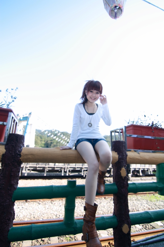 http://i.dcview.tw/gallery/201102/a5fff2ffdb588f6676578e8fef9394aa.jpg
