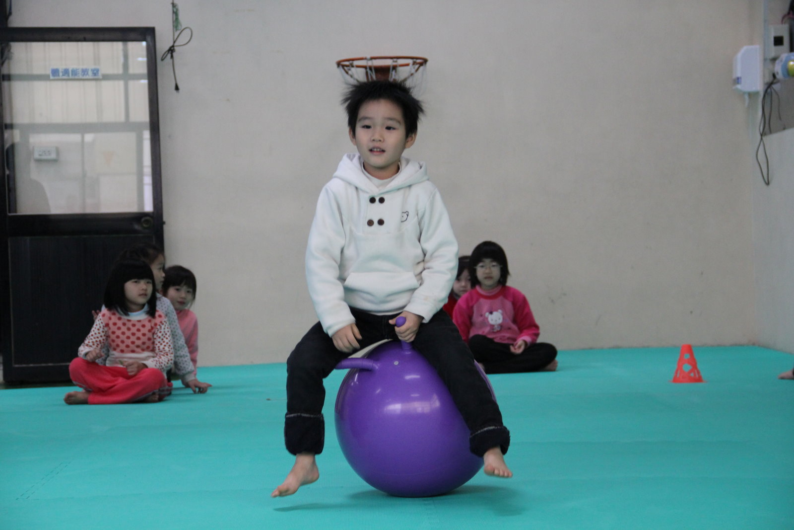 http://i.dcview.tw/gallery/201102/b5b7430a34d9ae88c5188d6f599d7a00.jpg