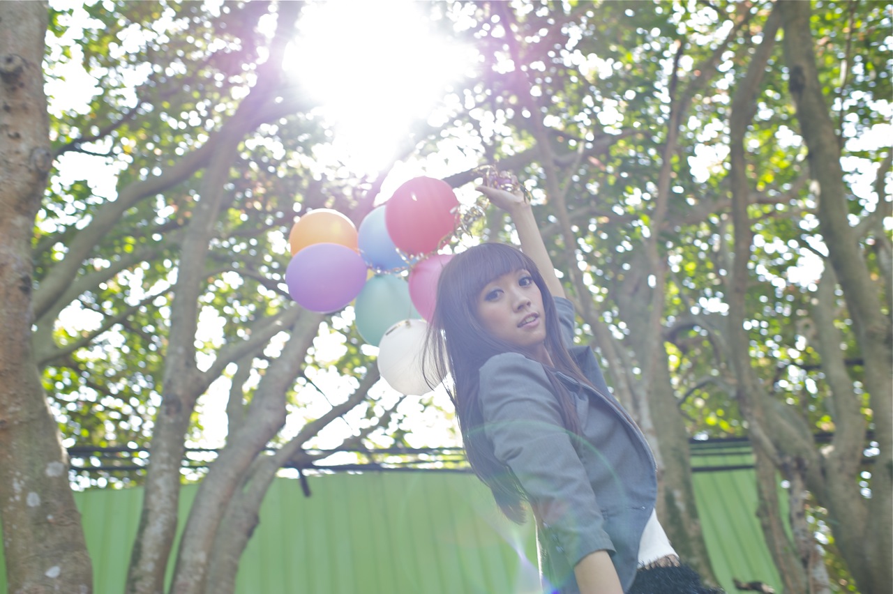 http://i.dcview.tw/gallery/201102/ba737943f6cf78f0810fbff98be429e4.jpg