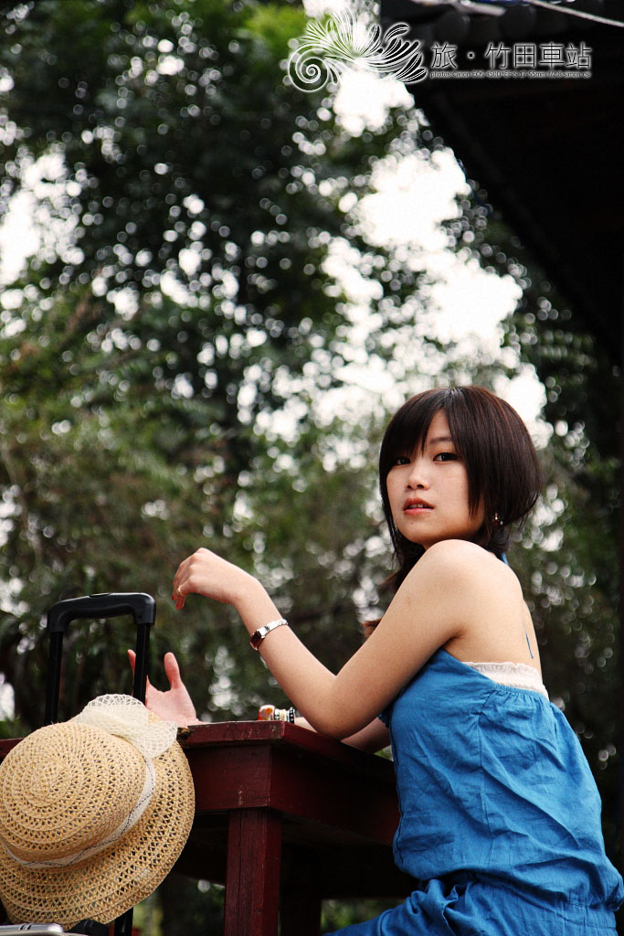 http://i.dcview.tw/gallery/201102/bab8b5744abfa39d29786c346fbc2c2d.jpg