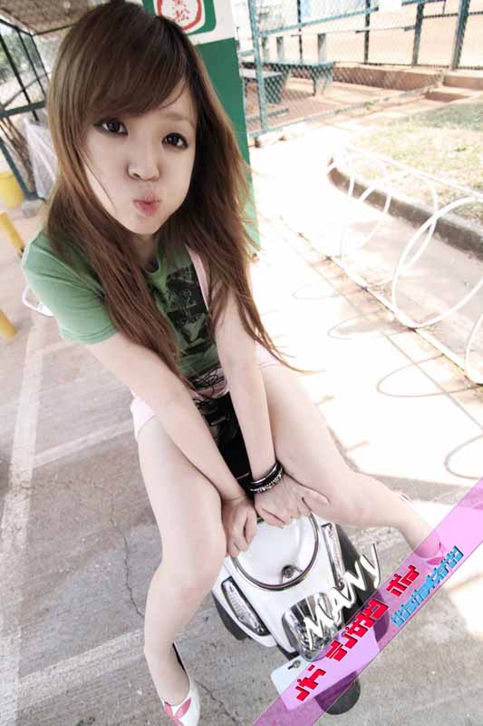 http://i.dcview.tw/gallery/201102/d3a4017a6368fcedecd6617537cd2c0c.jpg