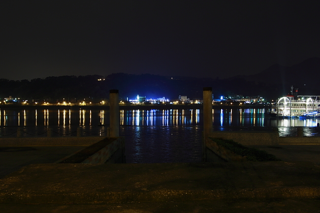 http://i.dcview.tw/gallery/201102/d491d9be6178a68f5ea0d6235a42880a.jpg