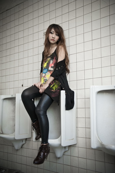 http://i.dcview.tw/gallery/201102/f57d9ba06c574db6f1a070992824eed3.jpg