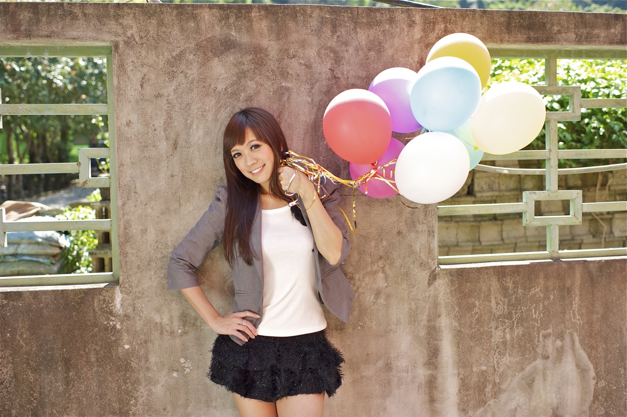 http://i.dcview.tw/gallery/201102/fb03925ddab367fe04a97e582b9fda8a.jpg
