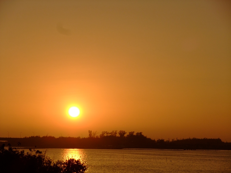 http://i.dcview.tw/gallery/201103/0f67d3c9eb82e7cc9a990bcad60a1775.jpg