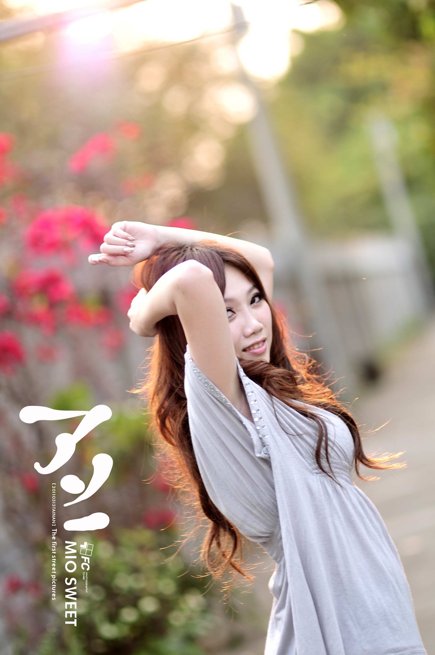 http://i.dcview.tw/gallery/201103/202fc3b22e7c9f0bb05199eee76ab941.jpg
