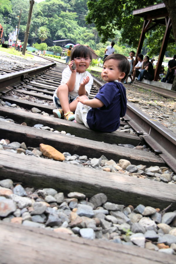http://i.dcview.tw/gallery/201103/2be4fea9221fc00ba6d46829983dea77.jpg