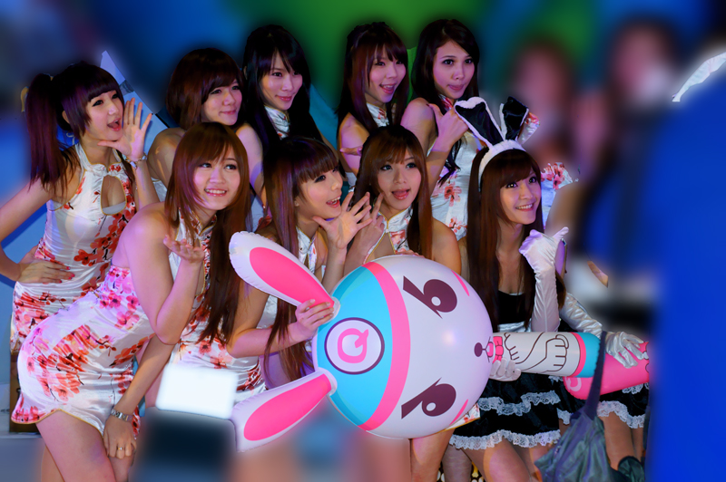 http://i.dcview.tw/gallery/201103/7951626fede3d9fb1ac263989d17c08a.jpg