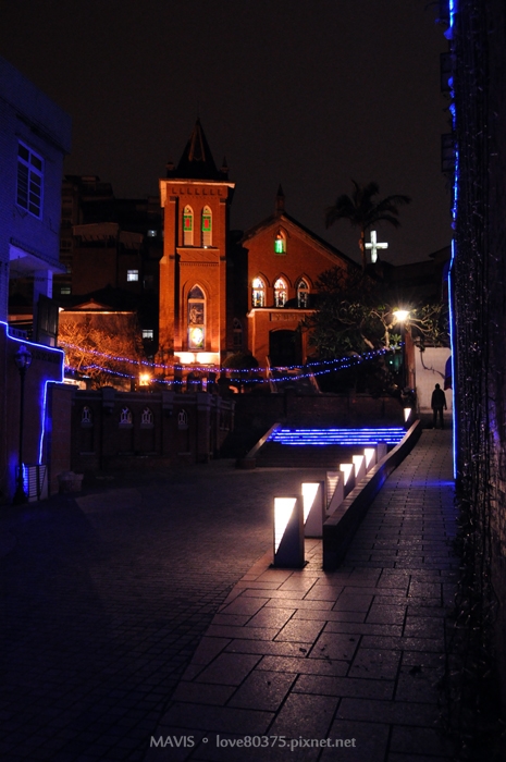 http://i.dcview.tw/gallery/201103/8d4bb2888fdd068cd0409632b1444b93.jpg
