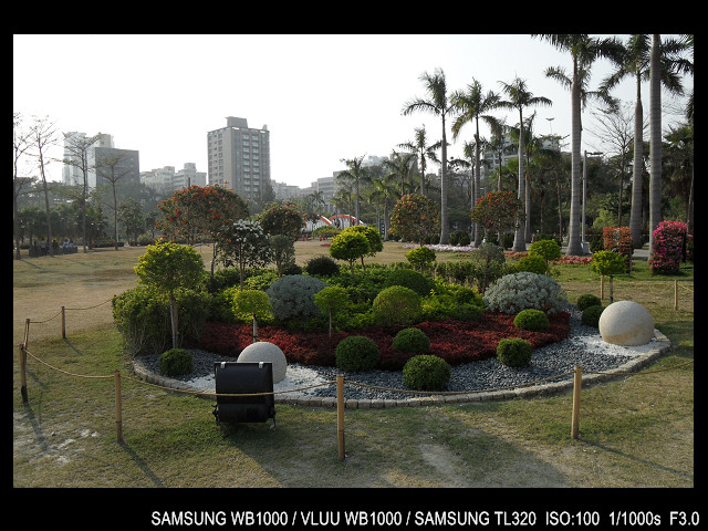 http://i.dcview.tw/gallery/201103/94aeaaec15cb96372e29c47ed61dd89e.jpg