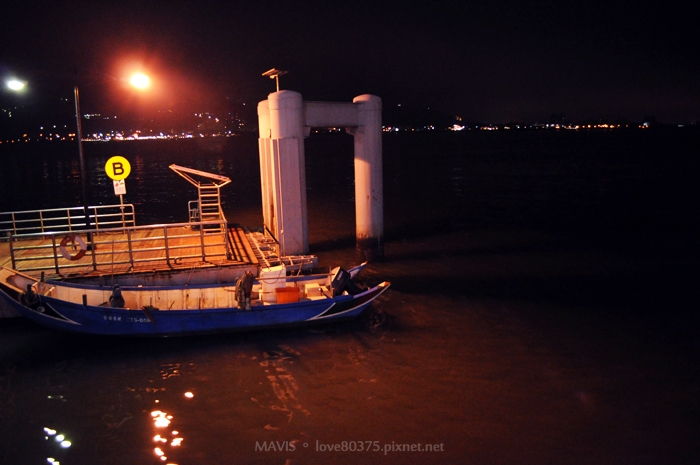 http://i.dcview.tw/gallery/201103/b6a2e182991790ceabb61545bc4c46a3.jpg