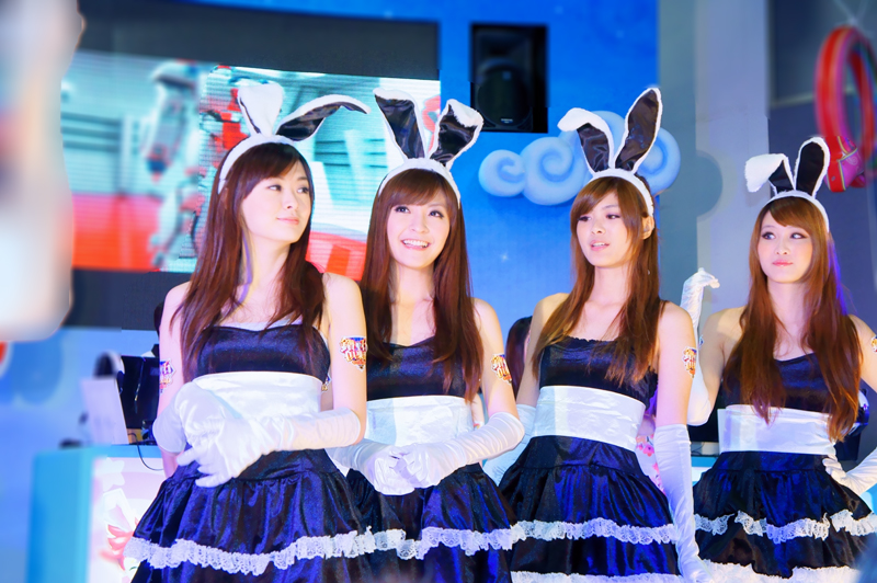 http://i.dcview.tw/gallery/201103/c62a249a5fc60bb9497124658edfcbfa.jpg