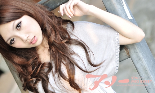 http://i.dcview.tw/gallery/201103/e73f0ed32f0e0f4f5207d967ab576e63.jpg